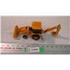 Image 2 : John Deere backhoe - 11" long
