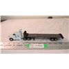 Image 1 : ERTL John Deere semi trailer 12" long