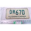 Image 1 : 1974 Saskatchewan license plate - dealer low number