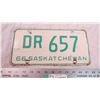 Image 1 : 1966 Saskatchewan license plate - dealer low number