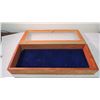 Image 2 : Storage box display with glass top - 31x30.5 (no key)