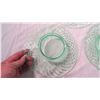 Image 4 : (5) Green glass plates