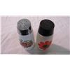 Image 2 : (2) Salt shakers