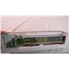 Image 2 : John Deere 5,000,000 Engine freightliner classic 1:64 NIB
