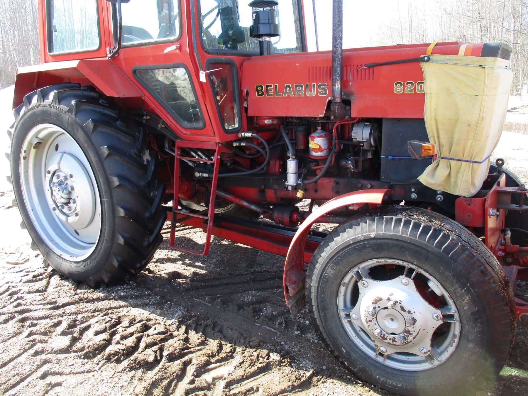 1980 Belarus 820 Tractor Front Wheel Assist 1683 Hours 3 Point Hitch 1980-belarus-820-tractor-front-wheel-assist-1683-hours-3-point-hitch