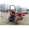 Image 2 : Kubota B2100HD with LA302 loader + hydrostatic 4WD 540+2500PTO Diesel turf tires (working good) with
