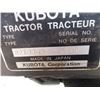 Image 6 : Kubota B2100HD with LA302 loader + hydrostatic 4WD 540+2500PTO Diesel turf tires (working good) with