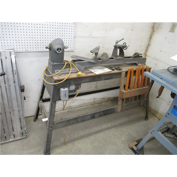 Rockwell Beaver Wood Lathe with chisels (working)