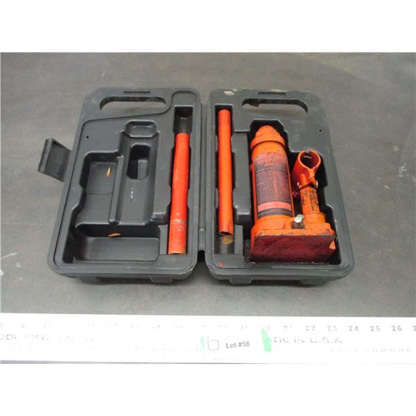 Motomaster Hydraulic jack - 2 ton in case