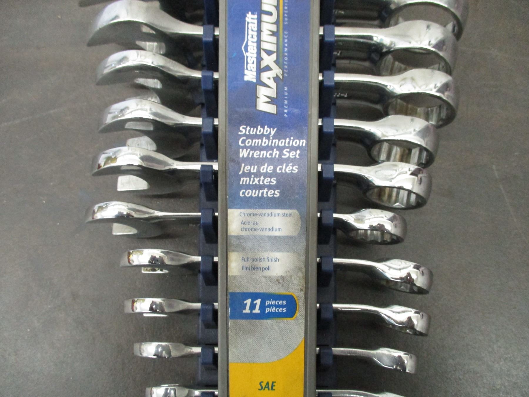 Mastercraft maximum 11 piece SAE wrench set - Bodnarus Auctioneering