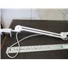 Image 4 : Desk Clamp magnifying glass with light - 40" long