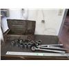 Image 1 : Metal tool box with ITC Socket Set - 7/8" - 2" - ratchet + extension