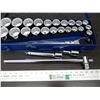 Image 3 : NEW Powerfist 26pcs 3/4" Professional socket set in case