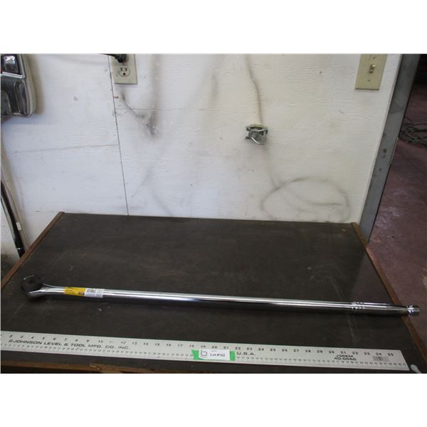 Titan 40" Breaker Bar - 3/4"