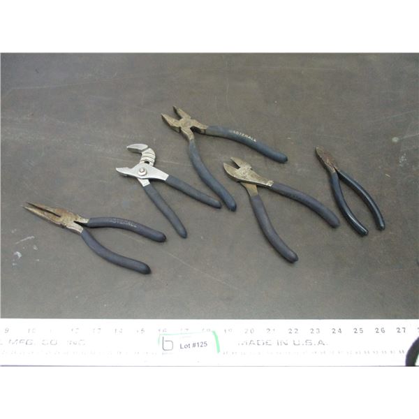 Mastercraft plier set