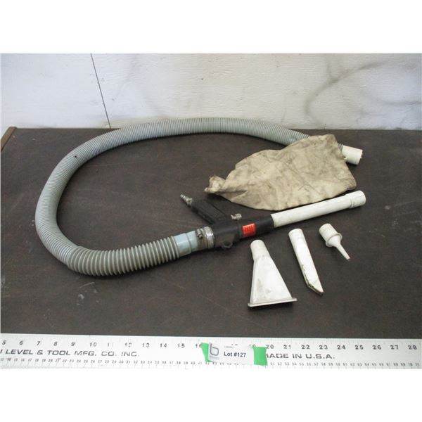 Blow gun / vacuum
