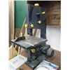 Image 3 : Mastercraft 9" band saw with manual (working)