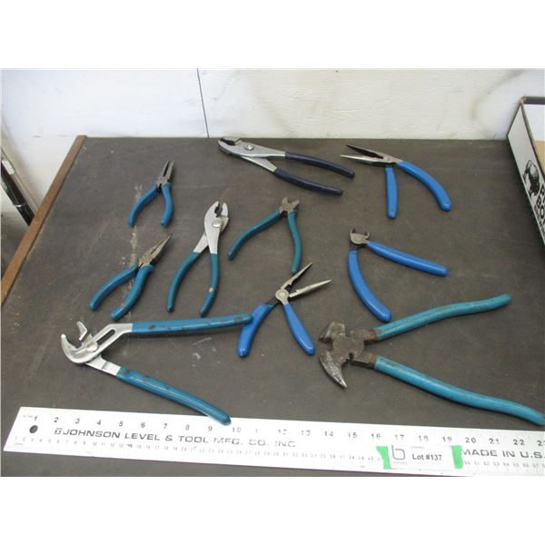 Misc pliers - specialty tools