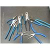 Image 3 : Misc pliers - specialty tools