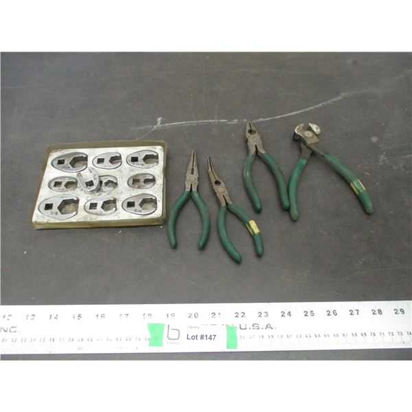 (10) Crow foot wrench ends + pliers
