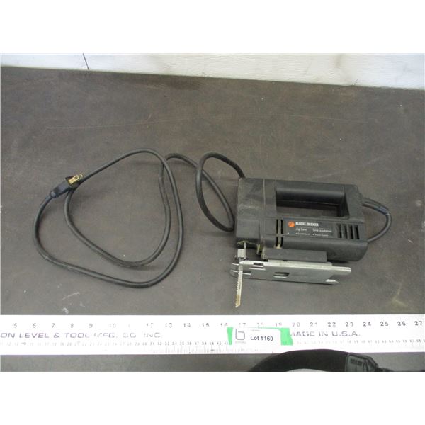 Black & Decker Jigsaw - variable speeds (working)