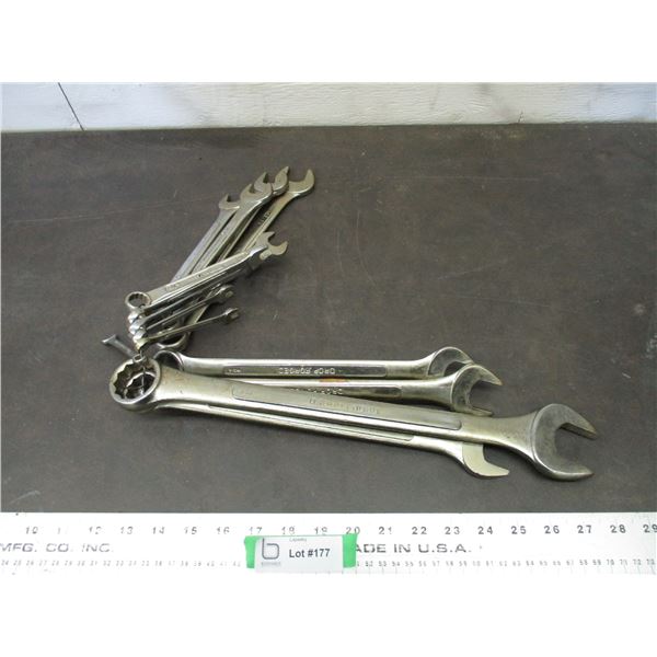 Standard set of wrenches 1/4 - 1 1/4