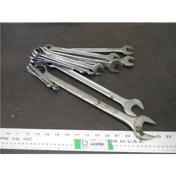 Standard wrench set