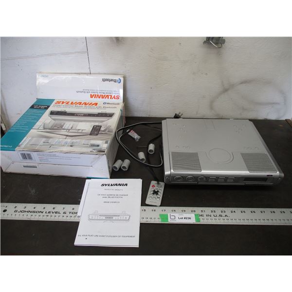 Sylvania under cabinet music system with bluetooth