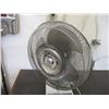 Image 3 : Fan (working) - 12"