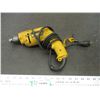 Image 1 : Dewalt 3/8 drill (working)