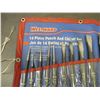 Image 3 : Westward 14 piece punch + chisel set - wall pouch