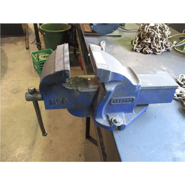 Record - No. 6 bench vise