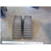 Image 1 : (2) Rubber car ramps