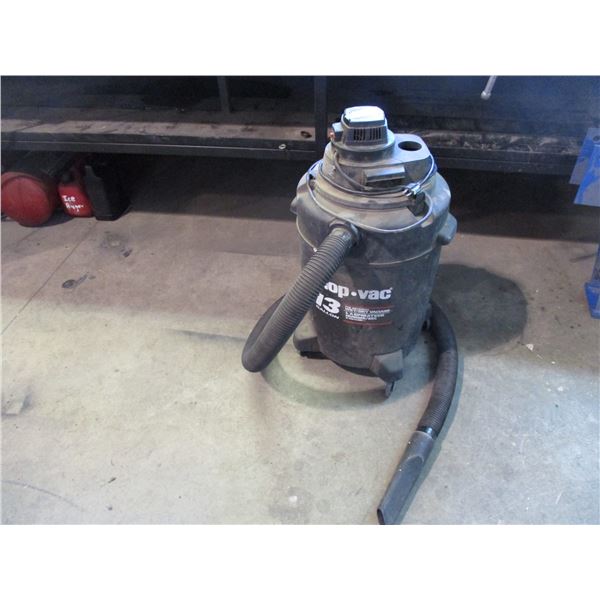 13 gallon shop vac (working)