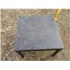 Image 2 : Metal Table - 27x27 19" tall