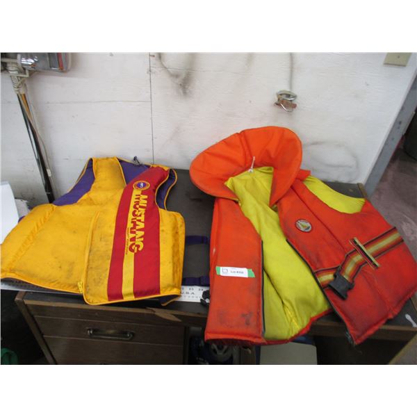(2) Life jackets - Mustang, Keepafloat