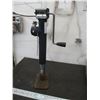 Image 1 : Trailer jack - 5000lb