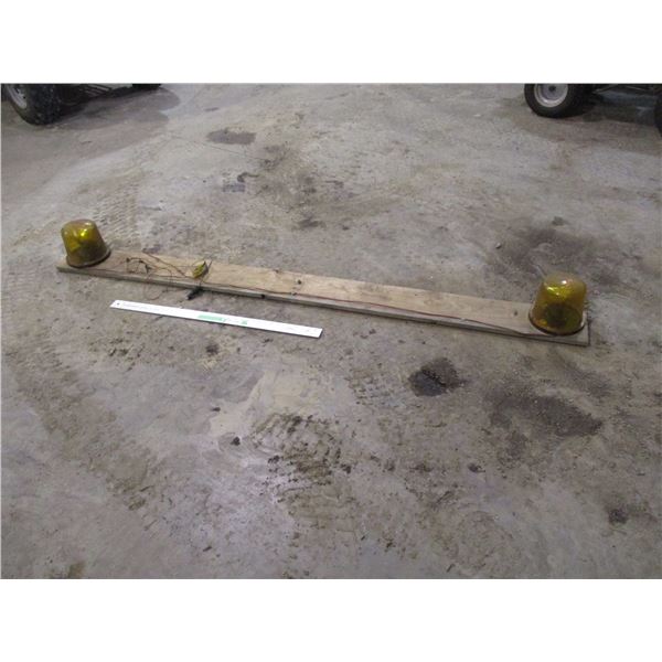 Light beacon mount (on wood) for moving