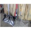 Image 2 : (4) Yard/garden tools