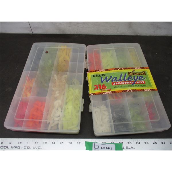 2X THE BID PRICE - Deluxe walleye jigging kit