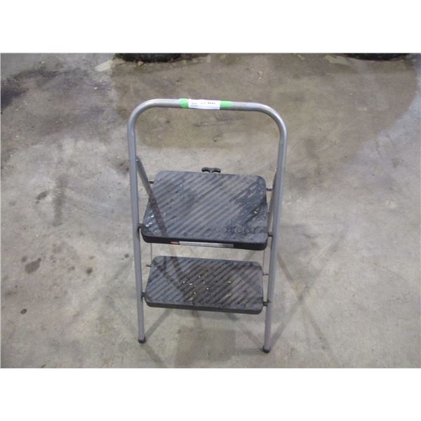 Stepping stool (2 step)