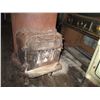Image 4 : Harriston potbelly stove "NO 3" steel - brick lined