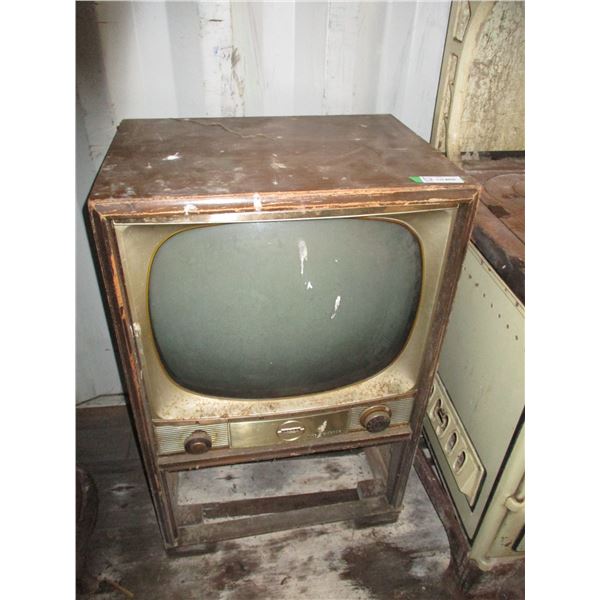 Admiral super cascode vintage black + white TV set