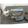 Image 2 : Coleman gas iron with sad iron weights