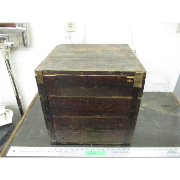 Vintage storage box - vega separator