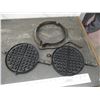 Image 4 : waffle iron stove top - no handles - No 9