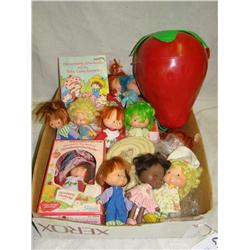 13 Strawberry Shortcake Dolls 1980's