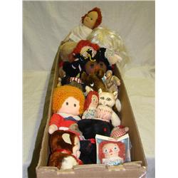 Box Lot of Cloth Dolls