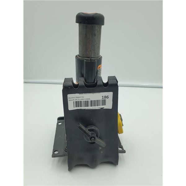 GM 1800 KG Car Jack