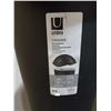 Image 3 : NEW Umbra Swinger 45L Garbage Can